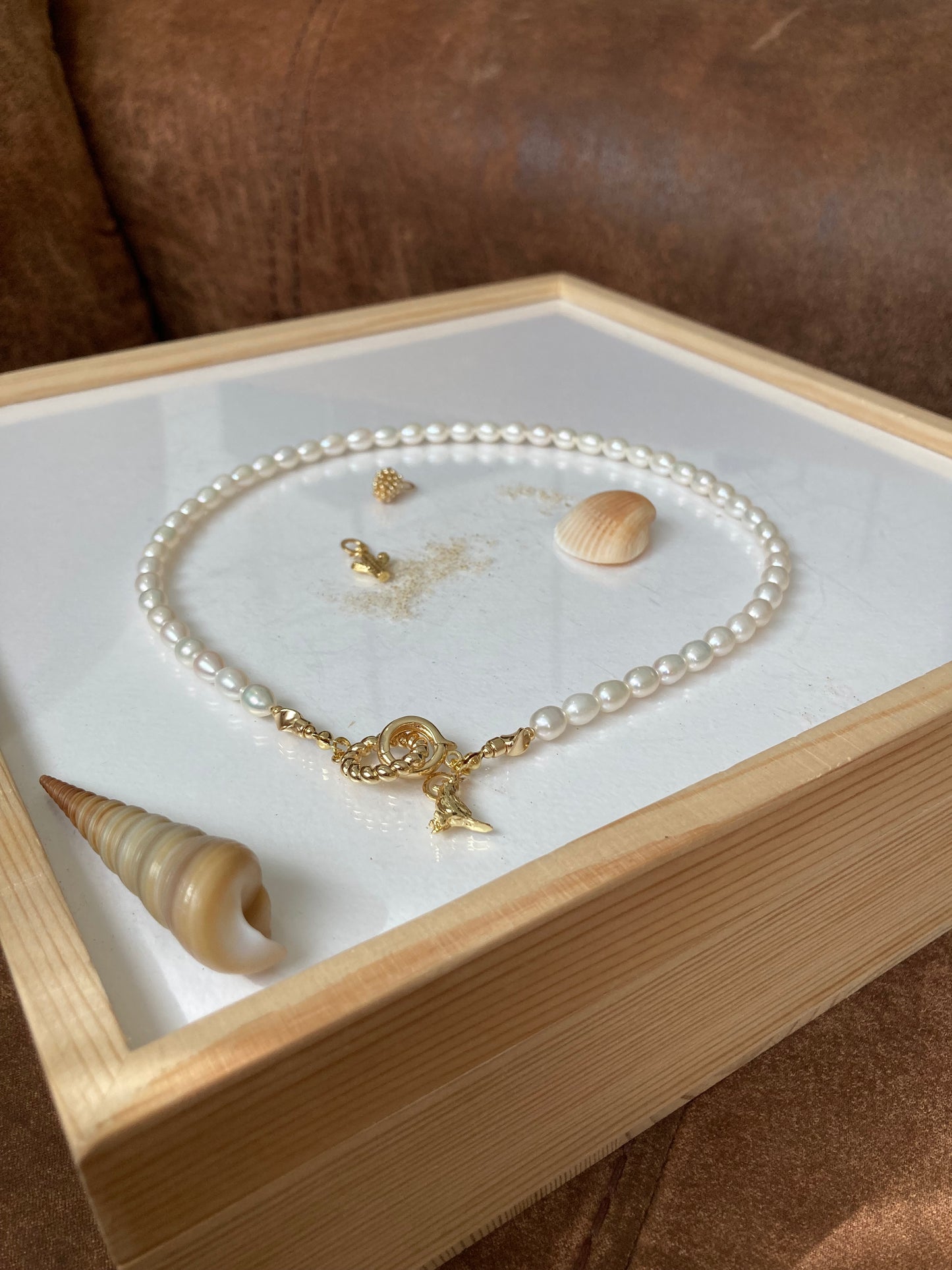 Modern Design Fine Freshwater Pearl Choker Necklace