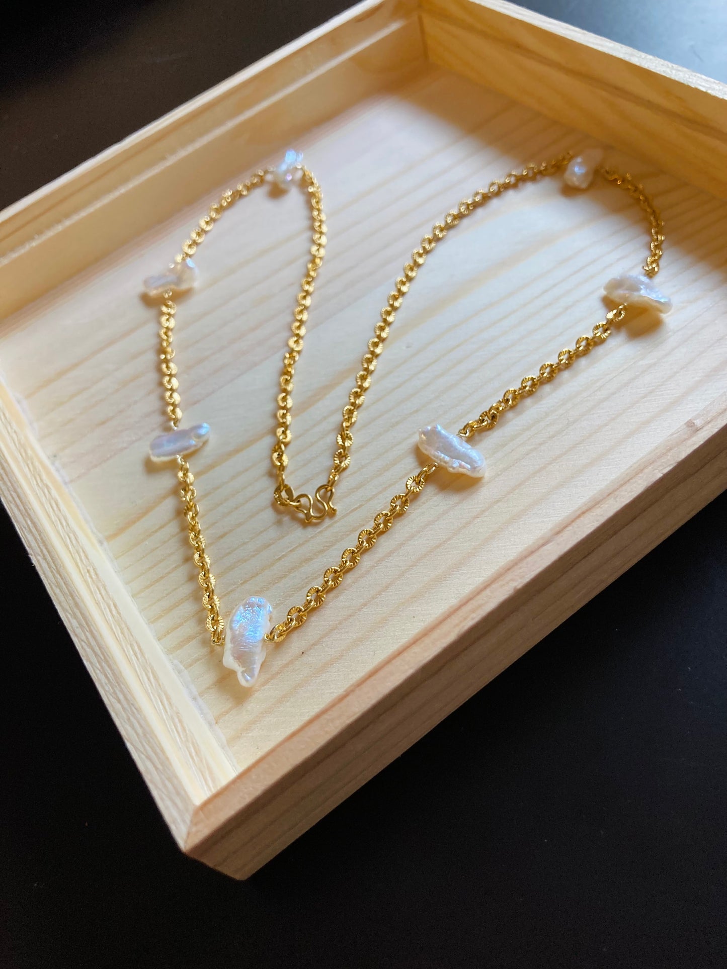 Unique Freshwater Pearl Gold Chain Necklace