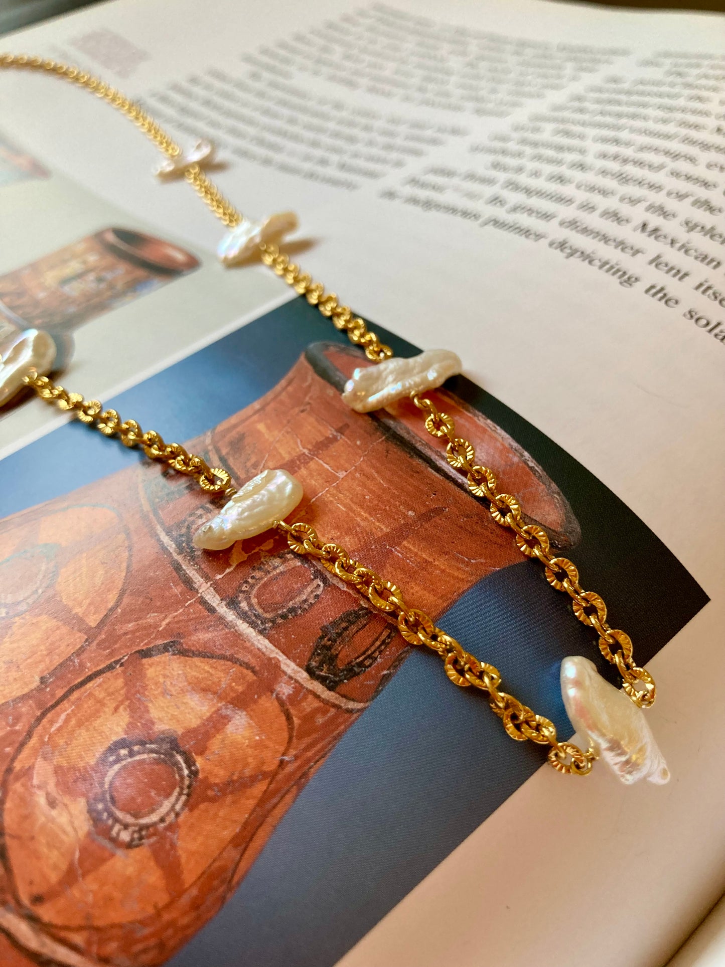 Unique Freshwater Pearl Gold Chain Necklace