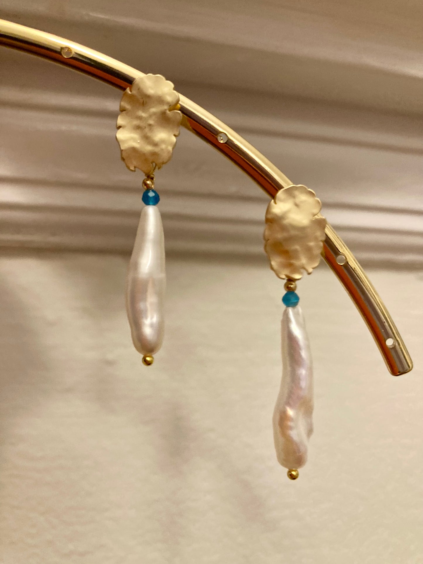 Freshwater Pearl Gemstone Gold Stud Earrings