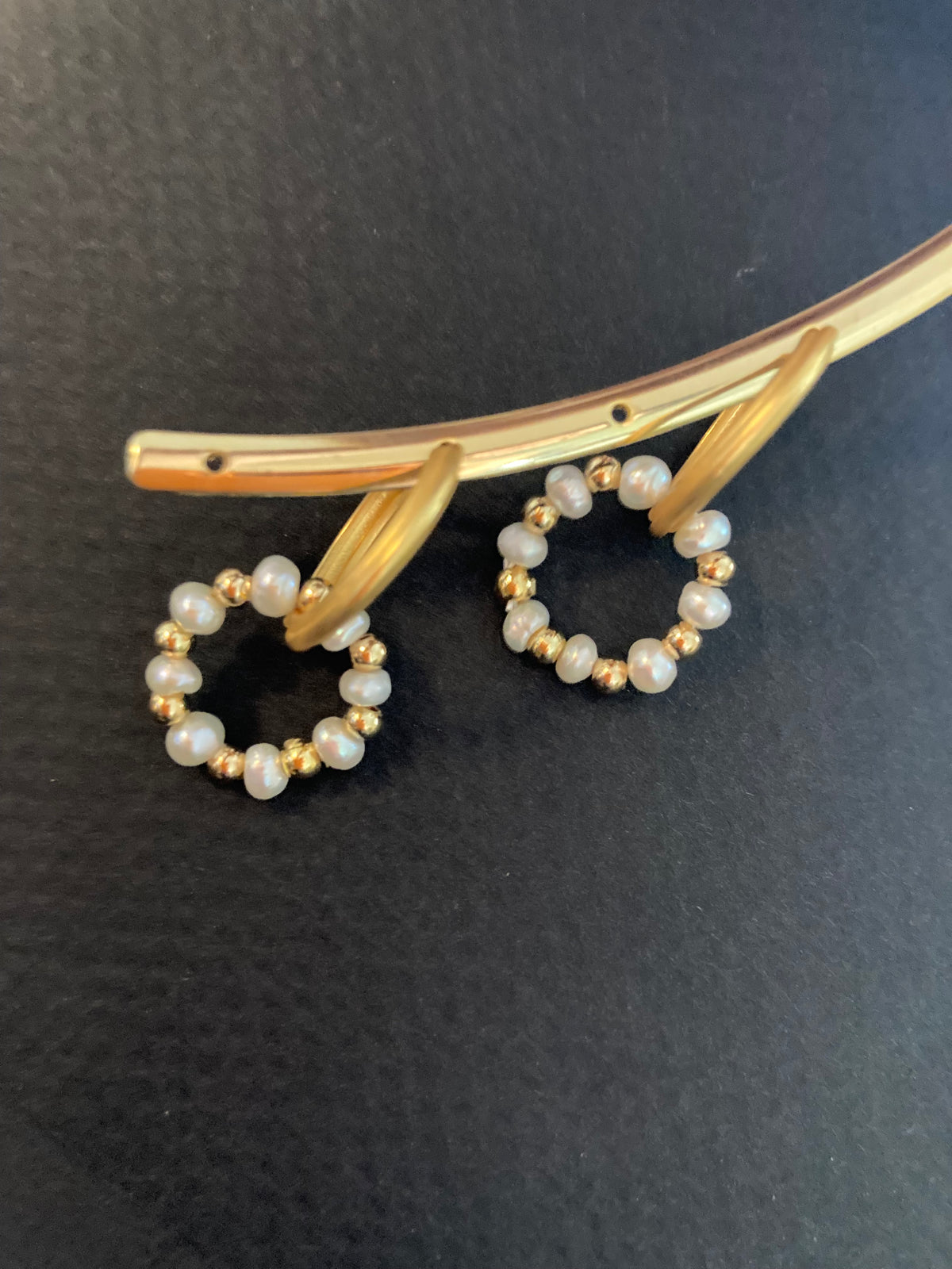Matte Gold Textured Huggies Earrings w/Freshwater Pearl Wreath