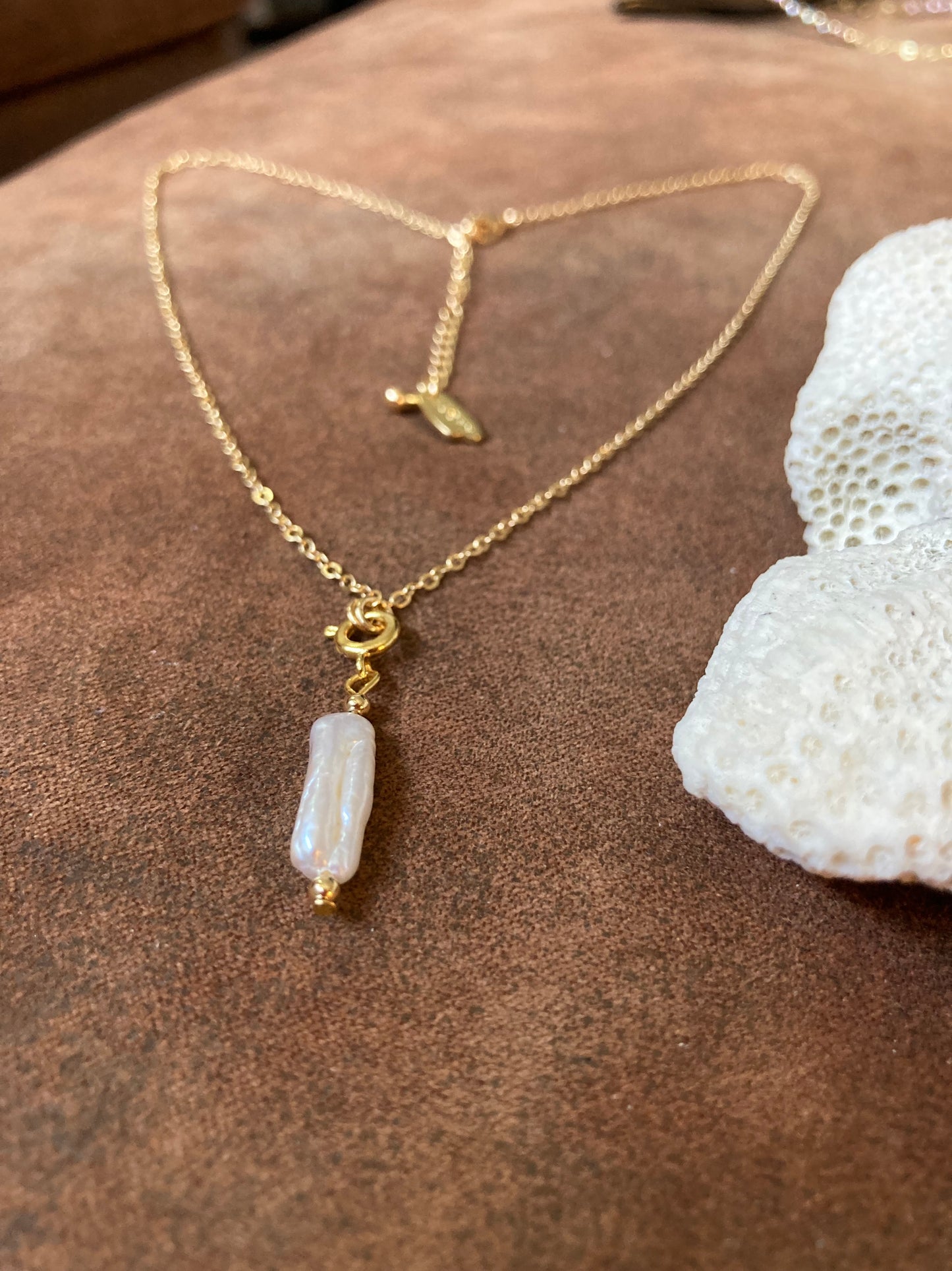 Simplicity Design Fine Freshwater Pearl Necklace