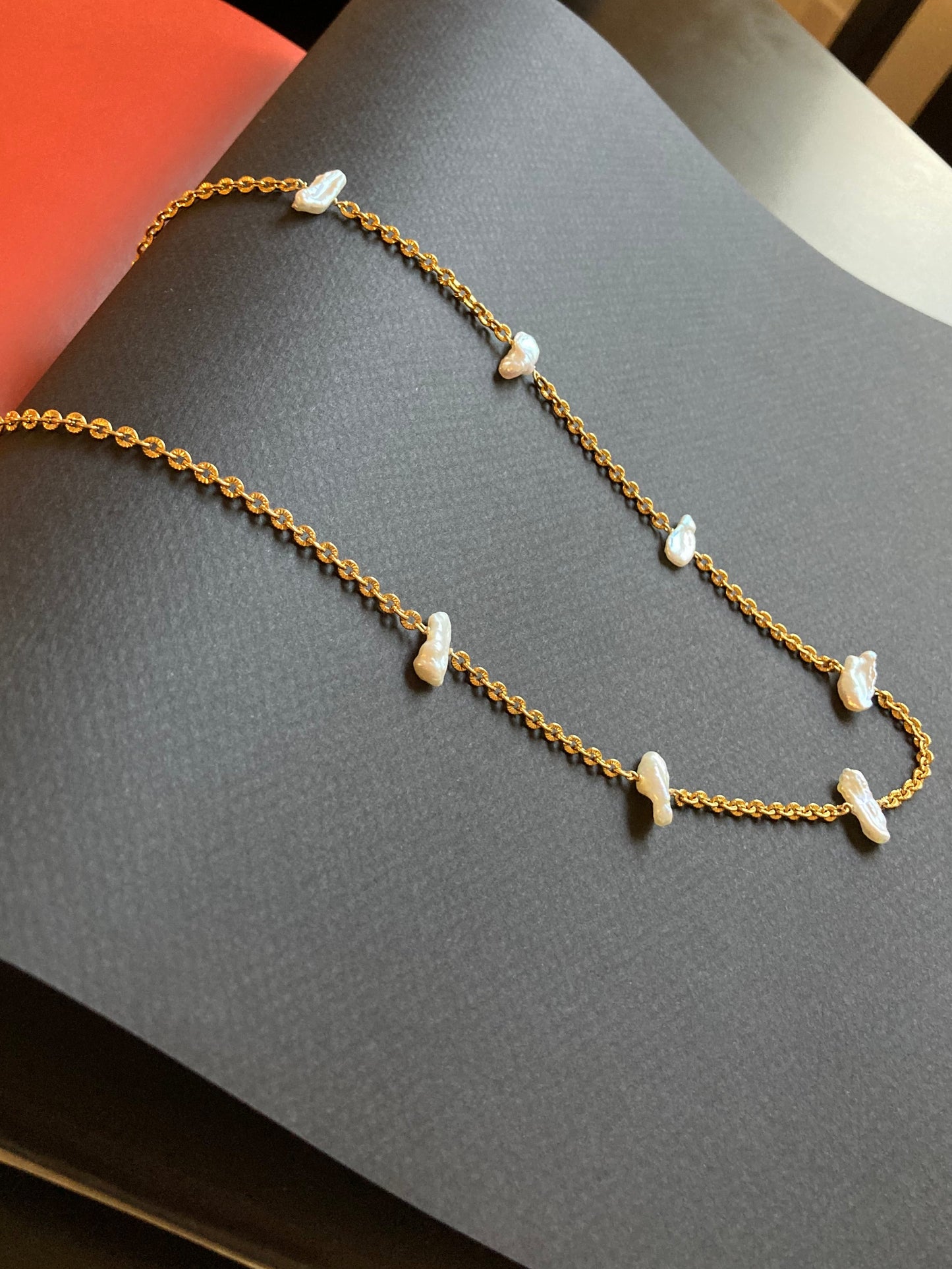 Unique Freshwater Pearl Gold Chain Necklace