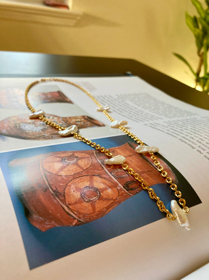 Unique Freshwater Pearl Gold Chain Necklace