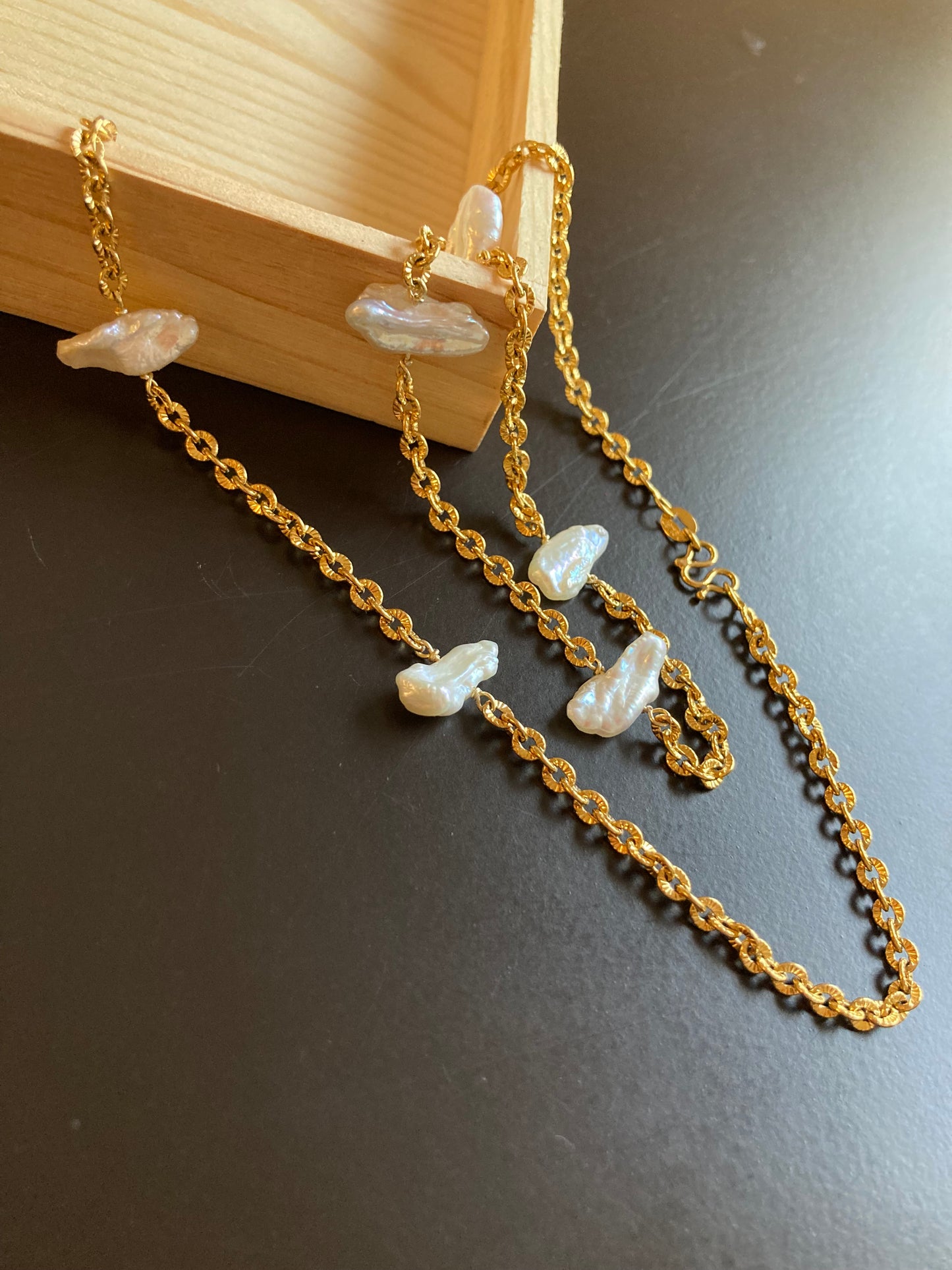 Unique Freshwater Pearl Gold Chain Necklace