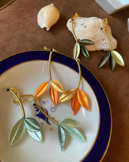 Caroline•Unique Design Shiny Hand-wrapped Silky Threads Leaves Earrings