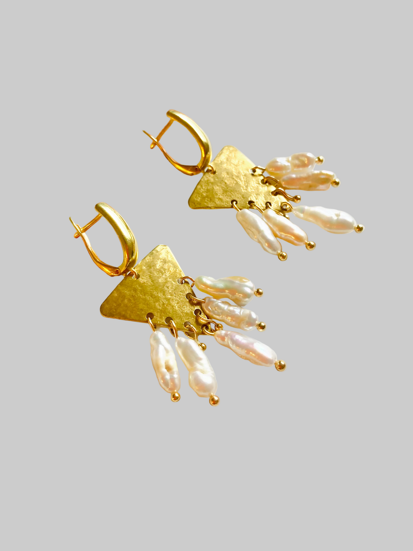 Tulum•Unique Hand Hammered Golden Geometric Freshwater Pearl Earrings