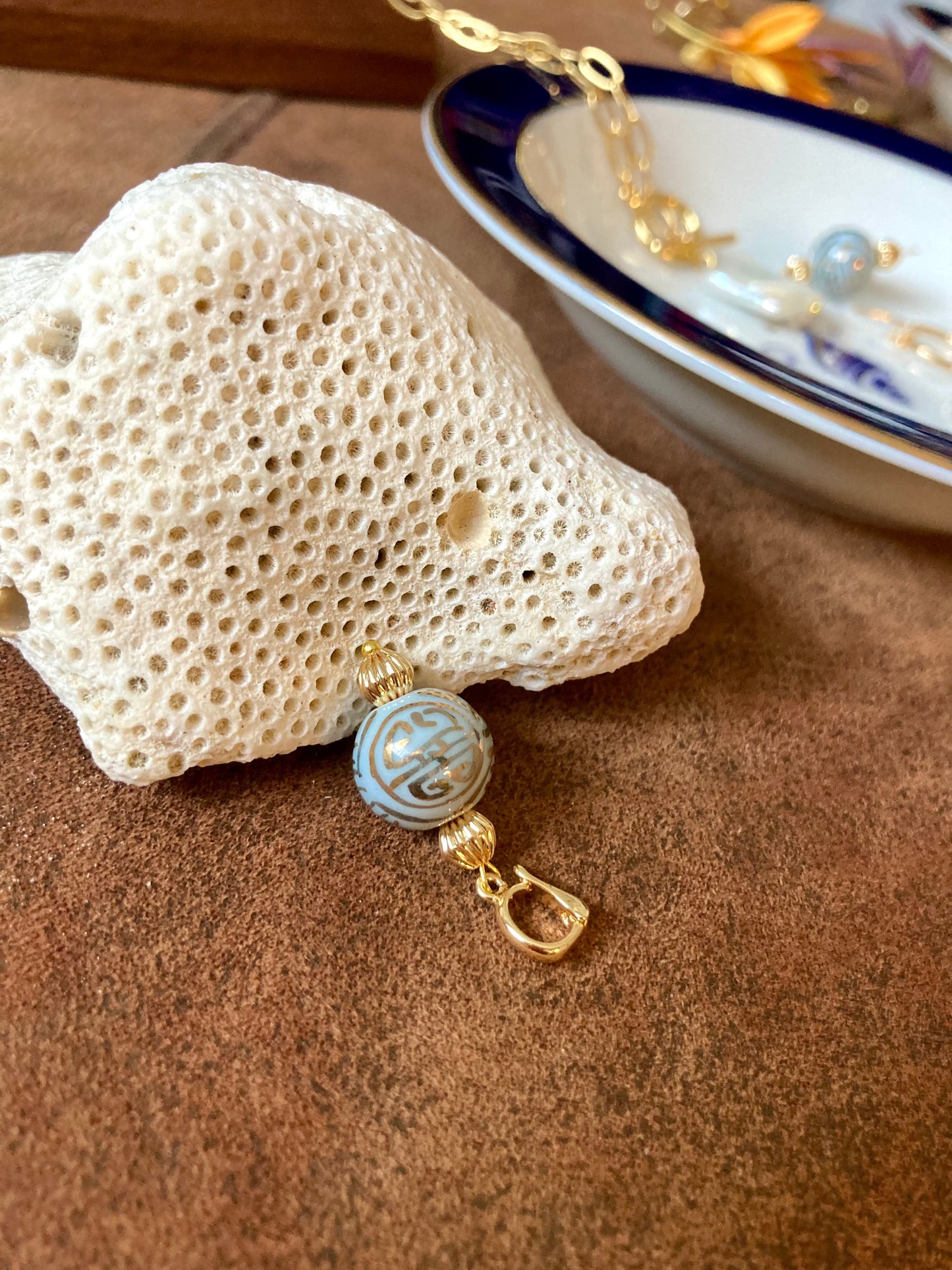 Esperanza•Unique Design Interchangeable Golden Necklace with Natural Baroque Pearl & Hand Painted Ancient Chinese Character of Long-Life Ceramic Bead