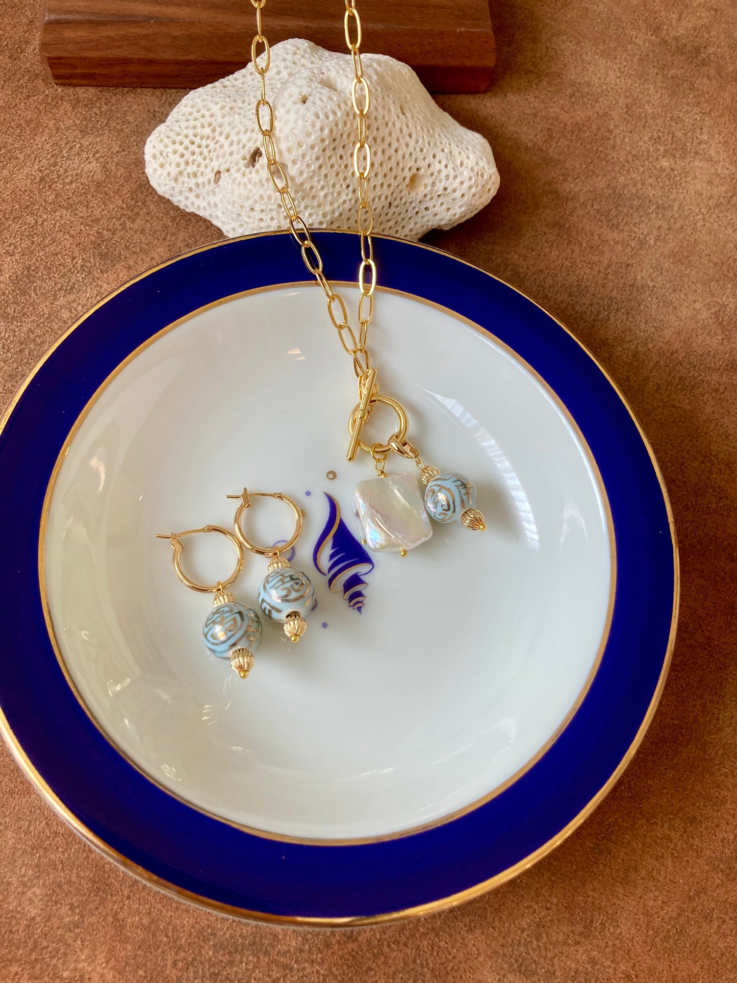 Esperanza•Unique Design Interchangeable Golden Necklace with Natural Baroque Pearl & Hand Painted Ancient Chinese Character of Long-Life Ceramic Bead