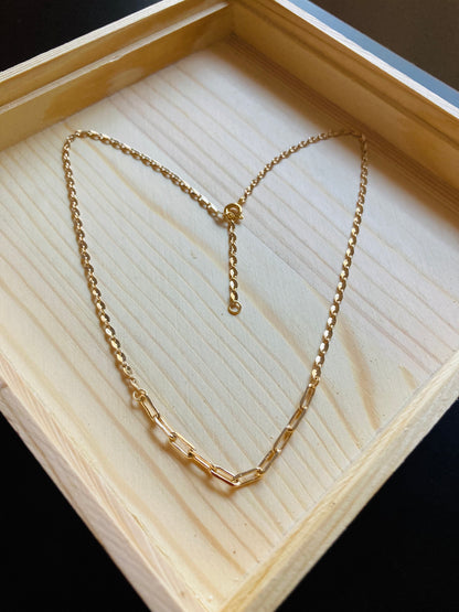 Chic Mix & Match Golden Chain Choker Necklace Set