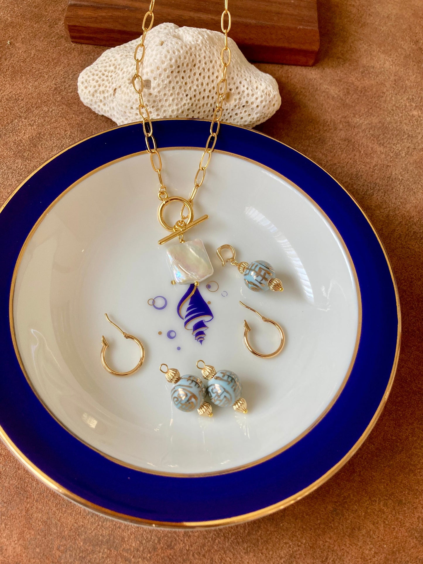 Esperanza•Unique Design Interchangeable Golden Necklace with Natural Baroque Pearl & Hand Painted Ancient Chinese Character of Long-Life Ceramic Bead