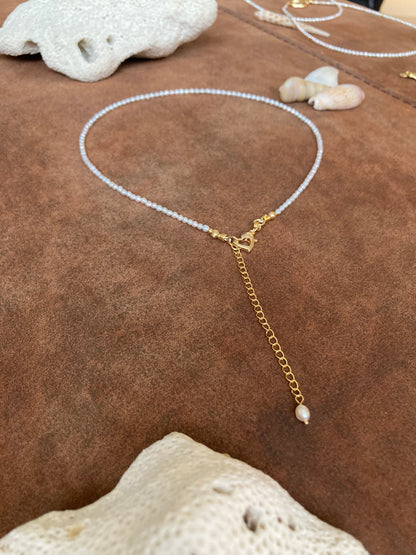 Gabi • Chic Tiny Freshwater Pearl Beads Choker Necklace