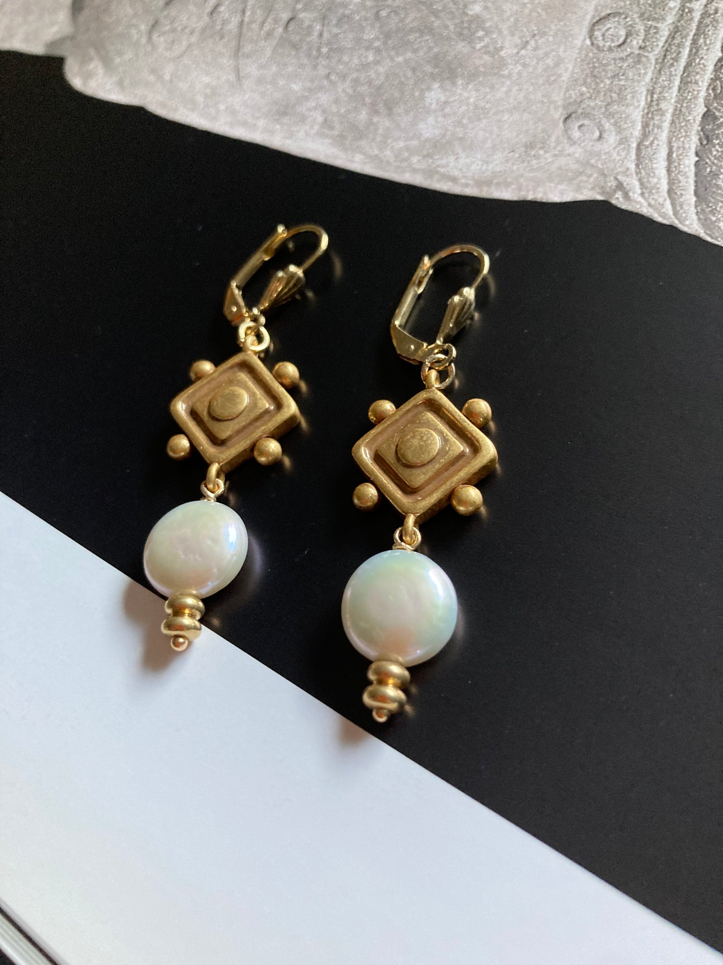 Freshwater Pearls Gold Stud Earrings (Copy)