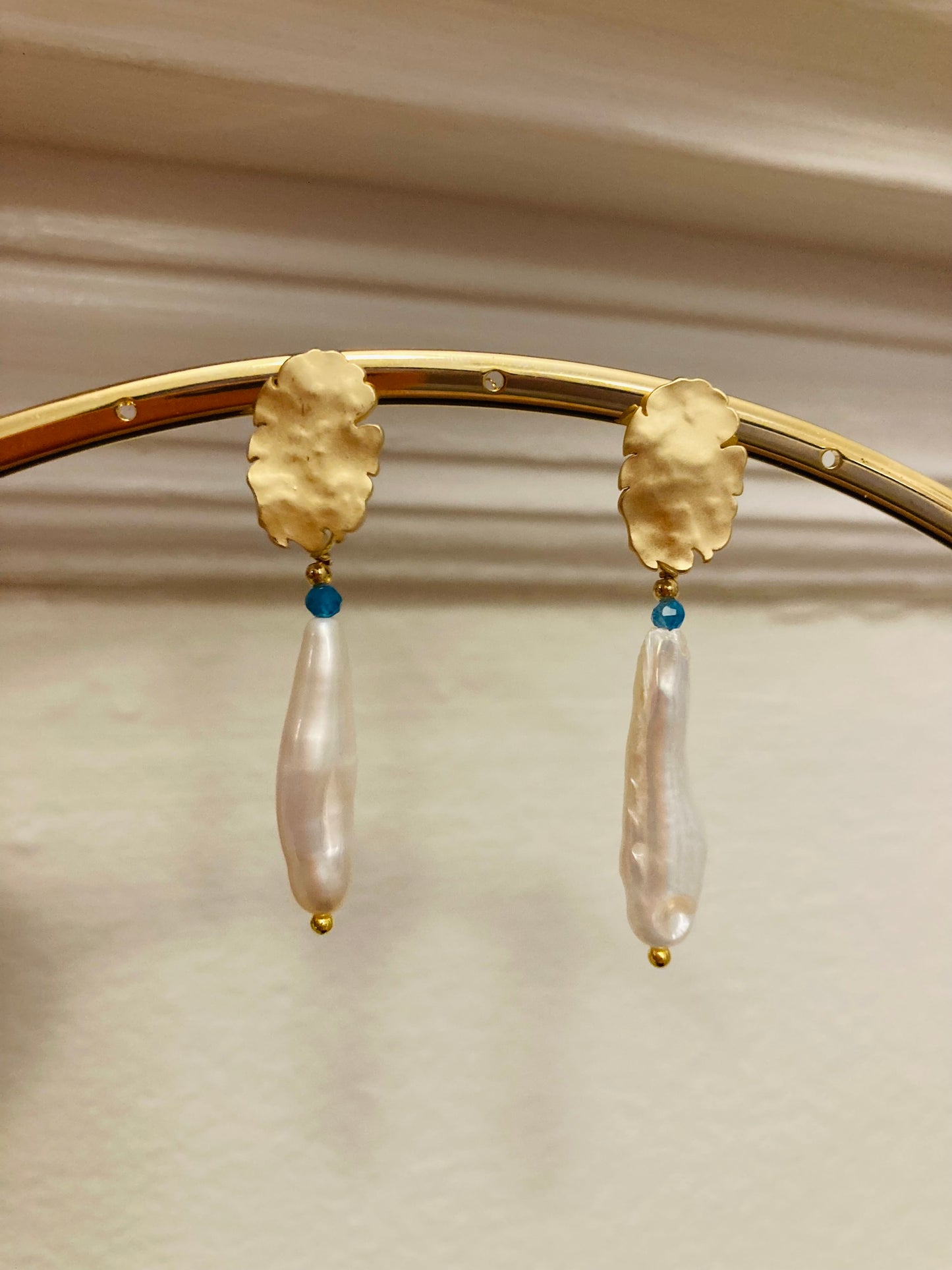 Freshwater Pearl Gemstone Gold Stud Earrings