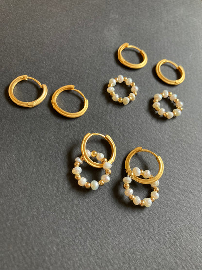 Matte Gold Textured Huggies Earrings w/Freshwater Pearl Wreath
