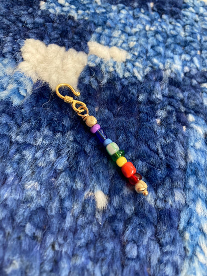 Freshwater Pearl Brooch-
Versatile & Unisex Design