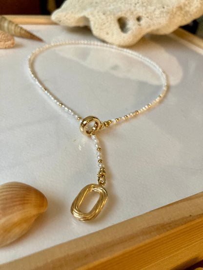 Gabi • Chic Tiny Freshwater Pearl Beads Choker Necklace