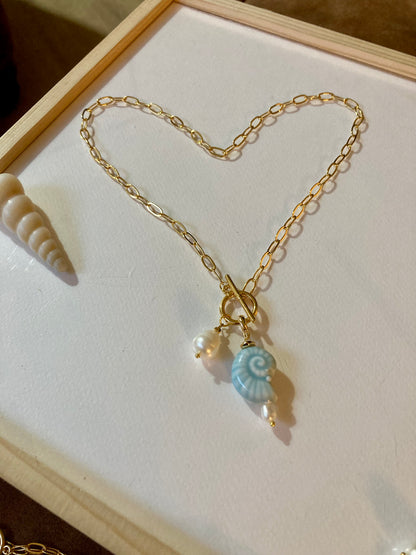 Fun Chic Golden Necklace with Natural Freshwater Pearl & Ceramic Interchangeable Shell Charm