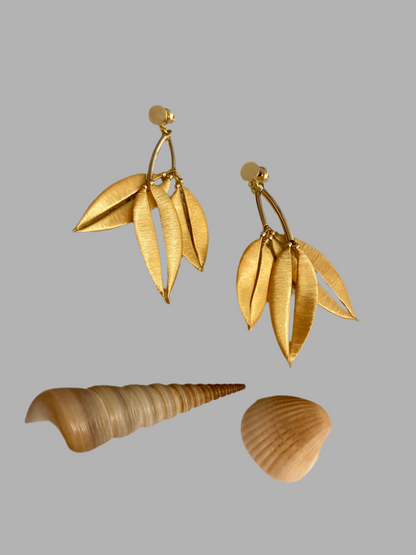 Statement Golden Silky Tree Leaf Floral Studs Earrings - Tree of Life