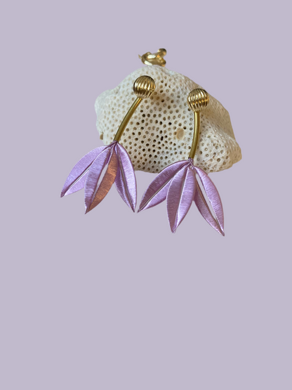 Elegante Handmade Lavender Purple Silky Thread Floral Studs Earrings-Versatile Cultural Jewelry