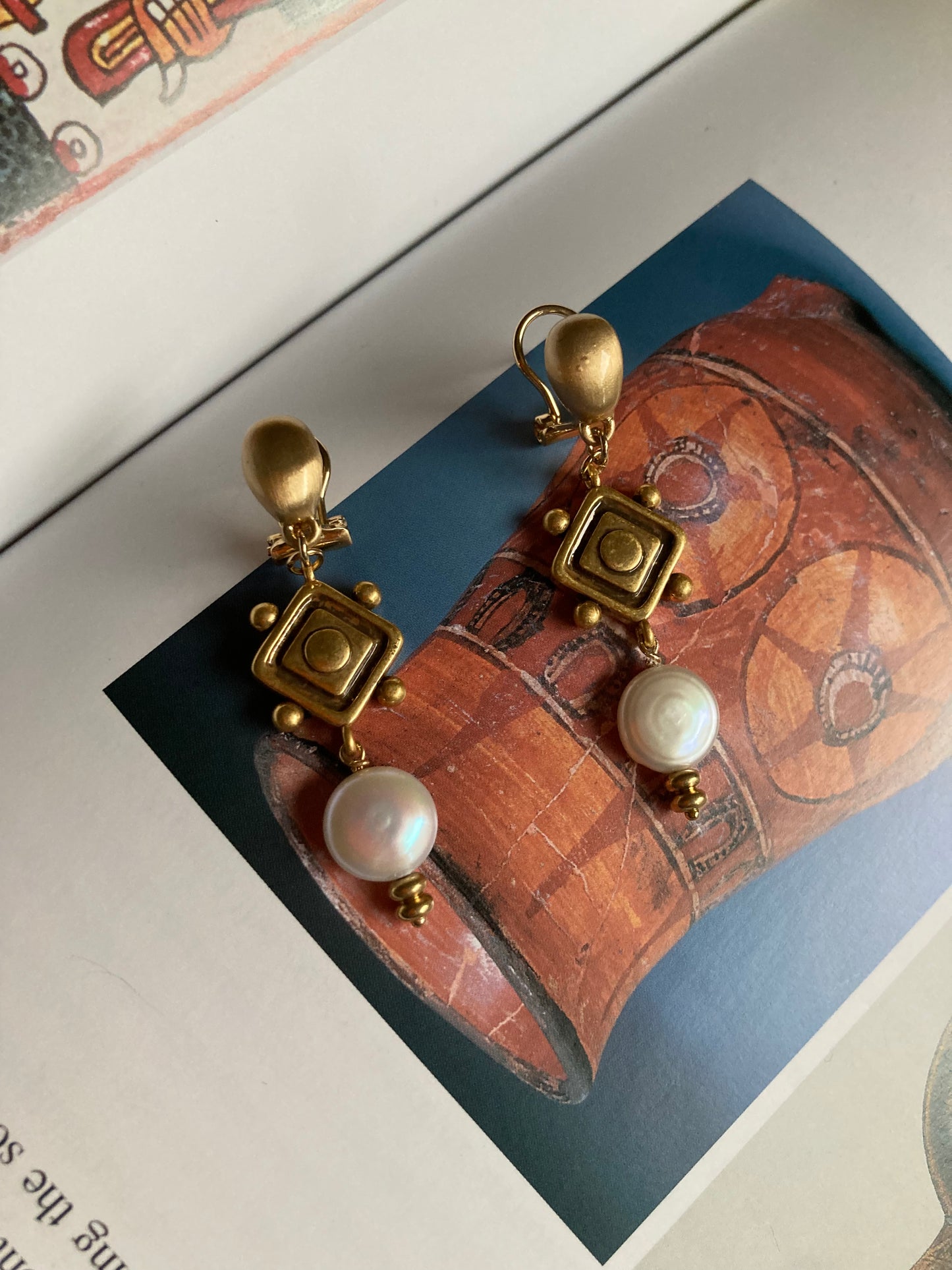Freshwater Pearls Gold Stud Earrings (Copy)