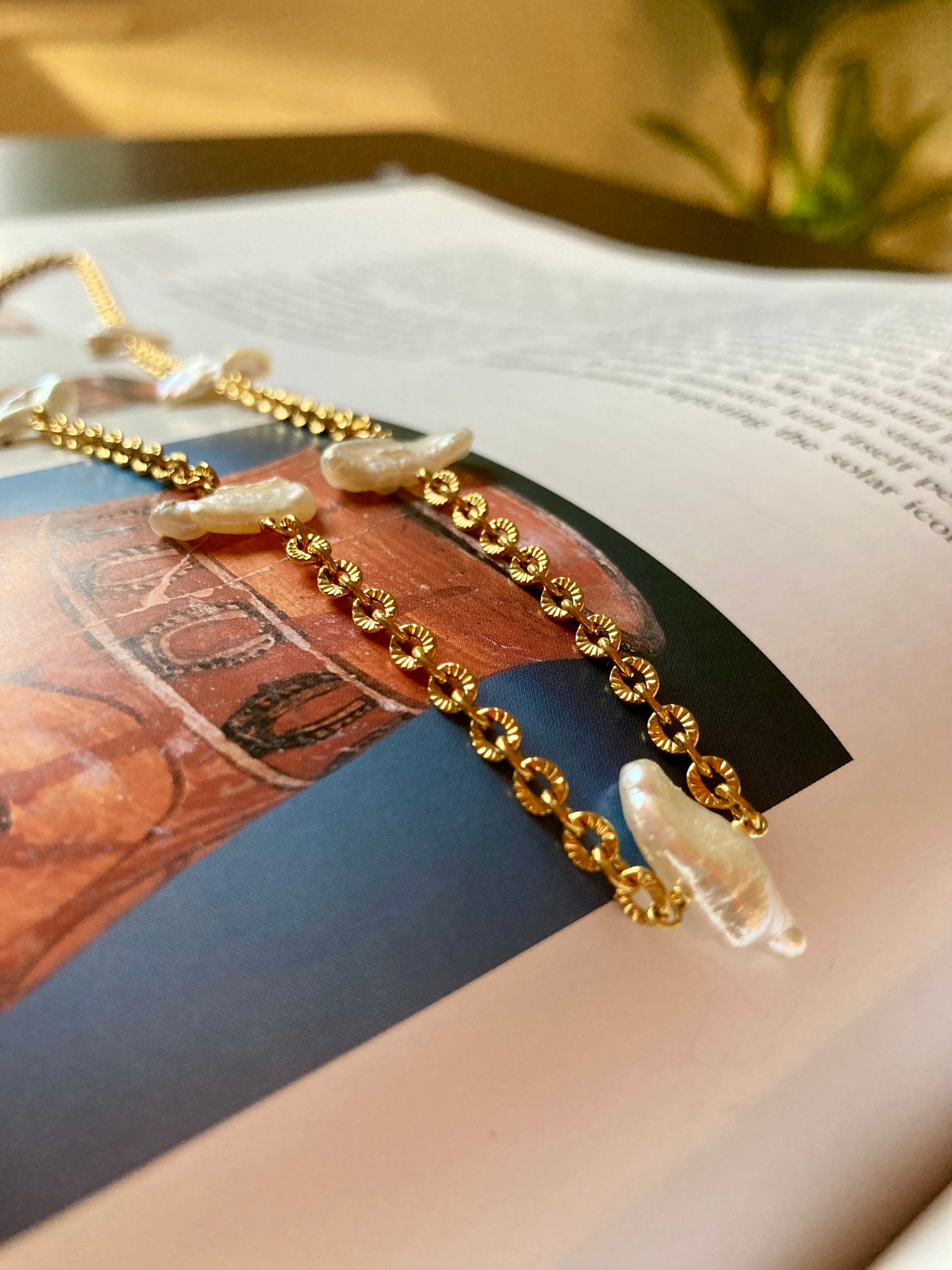 Unique Freshwater Pearl Gold Chain Necklace