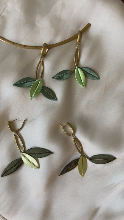 Unique Design Elegant Hand-wrapped Shiny Green Silky Thread Floral Earrings