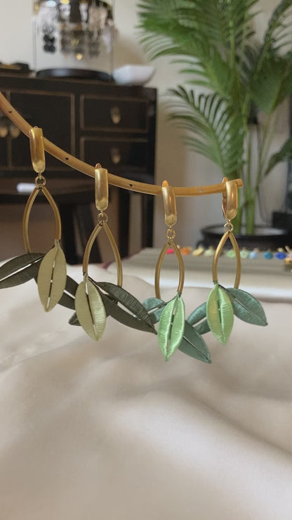 Unique Design Elegant Hand-wrapped Shiny Green Silky Thread Floral Earrings