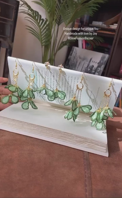 Nancy• Unique Design Statement Green Flower Dangling Earrings