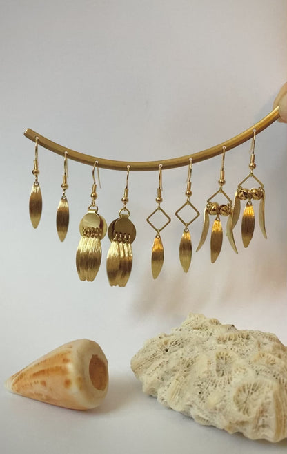 Discovery - Modern Design Golden Brass Leaf Everyday Earrings